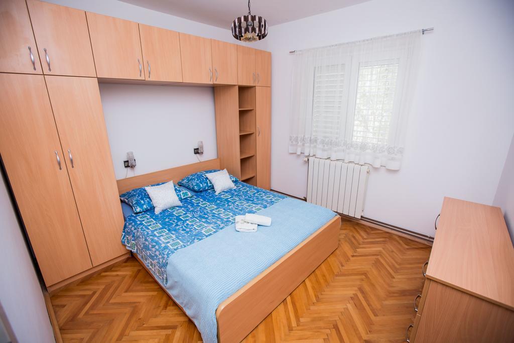 Apartments Sara Ποντστράνα Εξωτερικό φωτογραφία