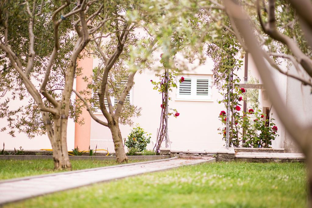 Apartments Sara Ποντστράνα Εξωτερικό φωτογραφία